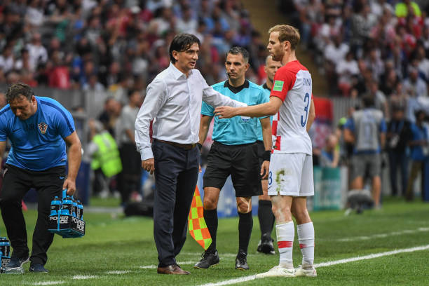 一银一铜 一银一铜