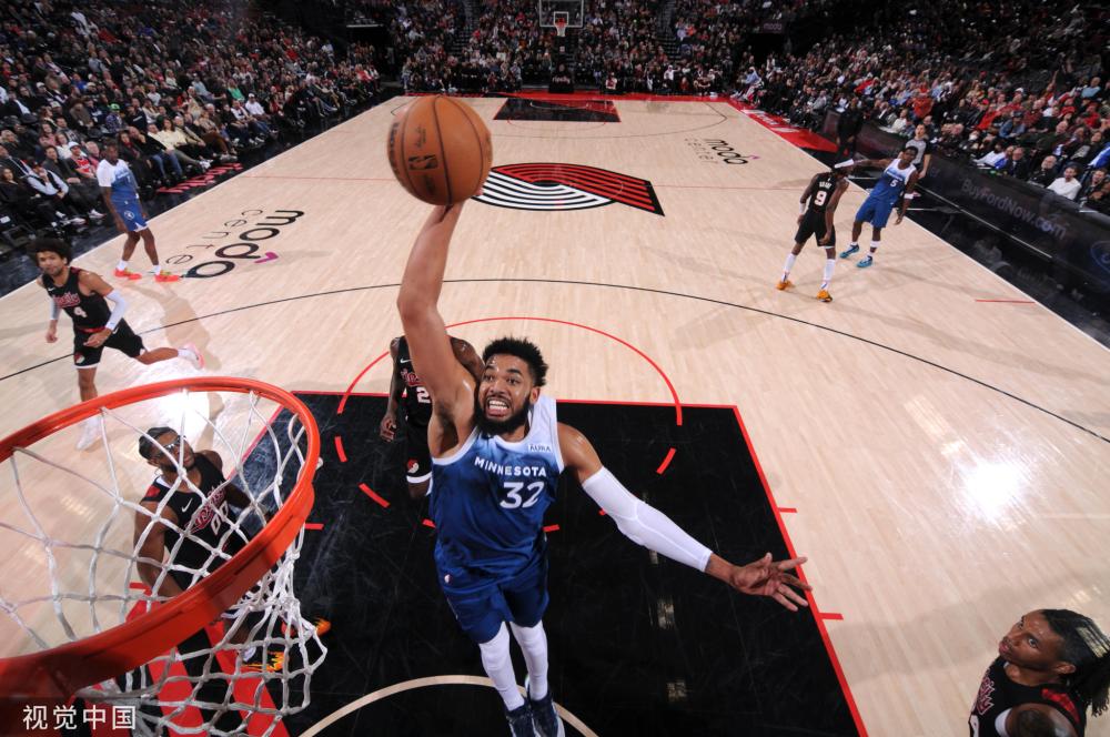 士队的对决 士队的对决