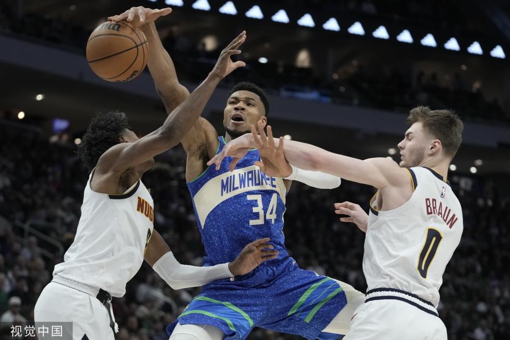 篮一度占据 篮一度占据