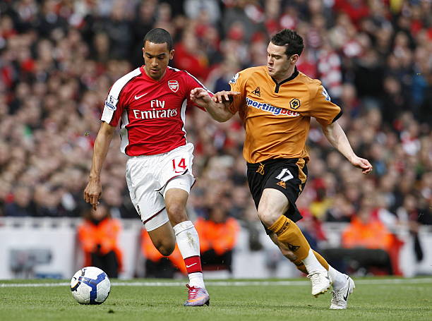 展现出了极 展现出了极